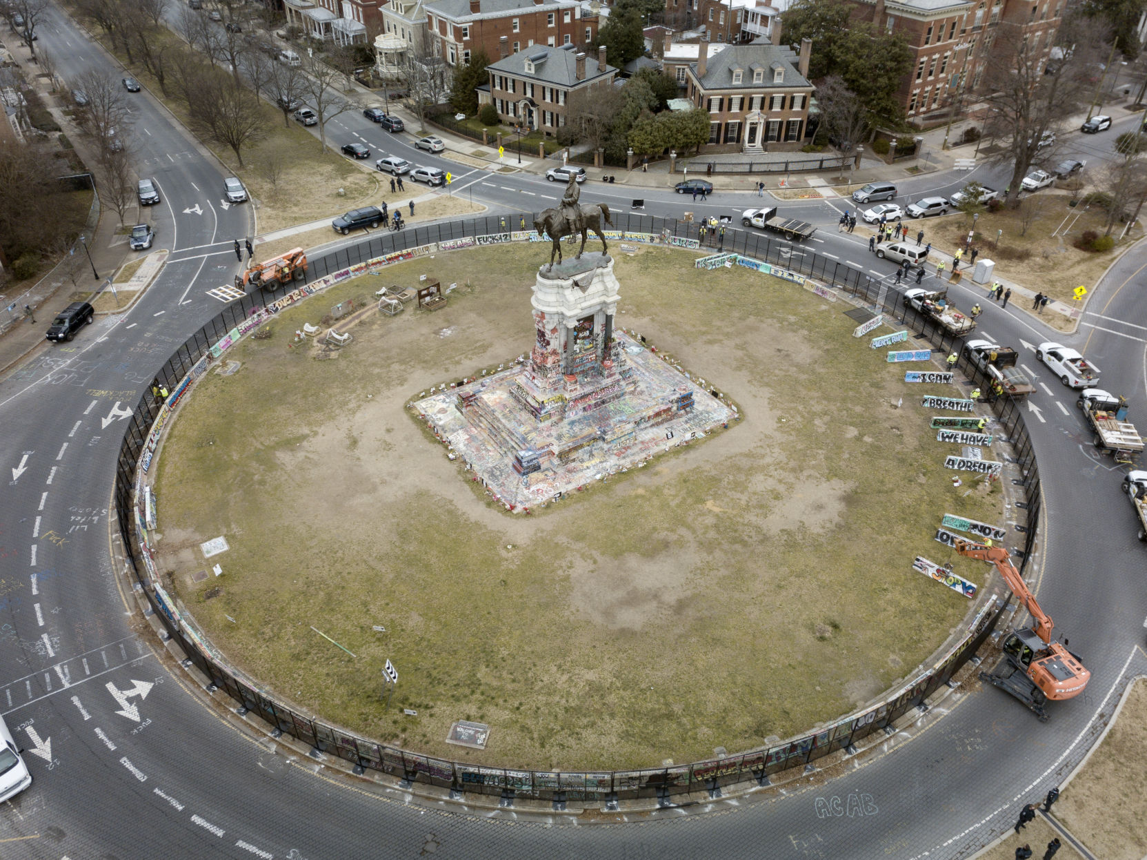 Lee Monument
